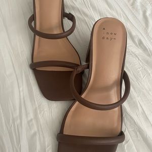 Small heels